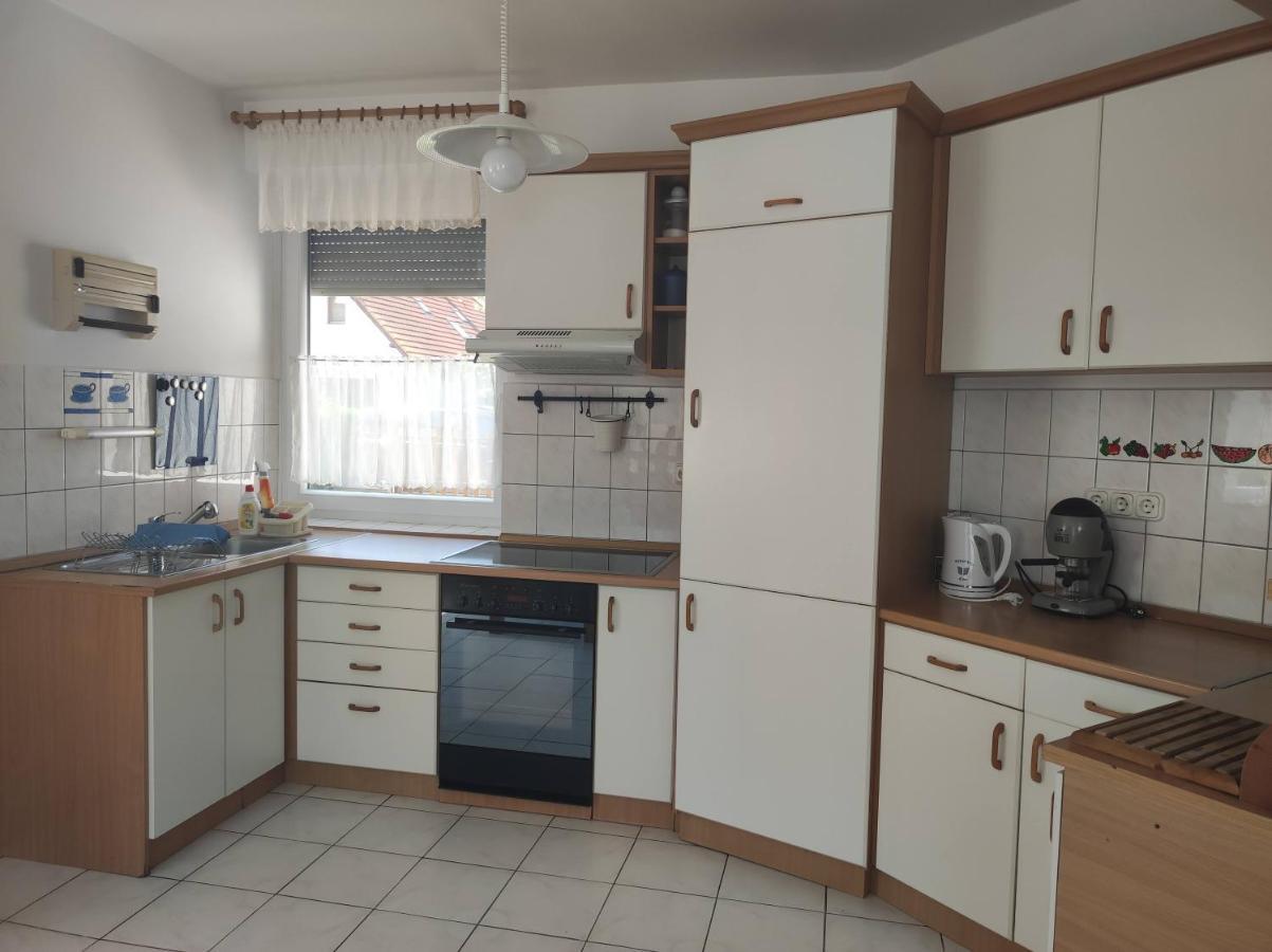 Badacsony Apartmanhaz Badacsonytomaj Ngoại thất bức ảnh
