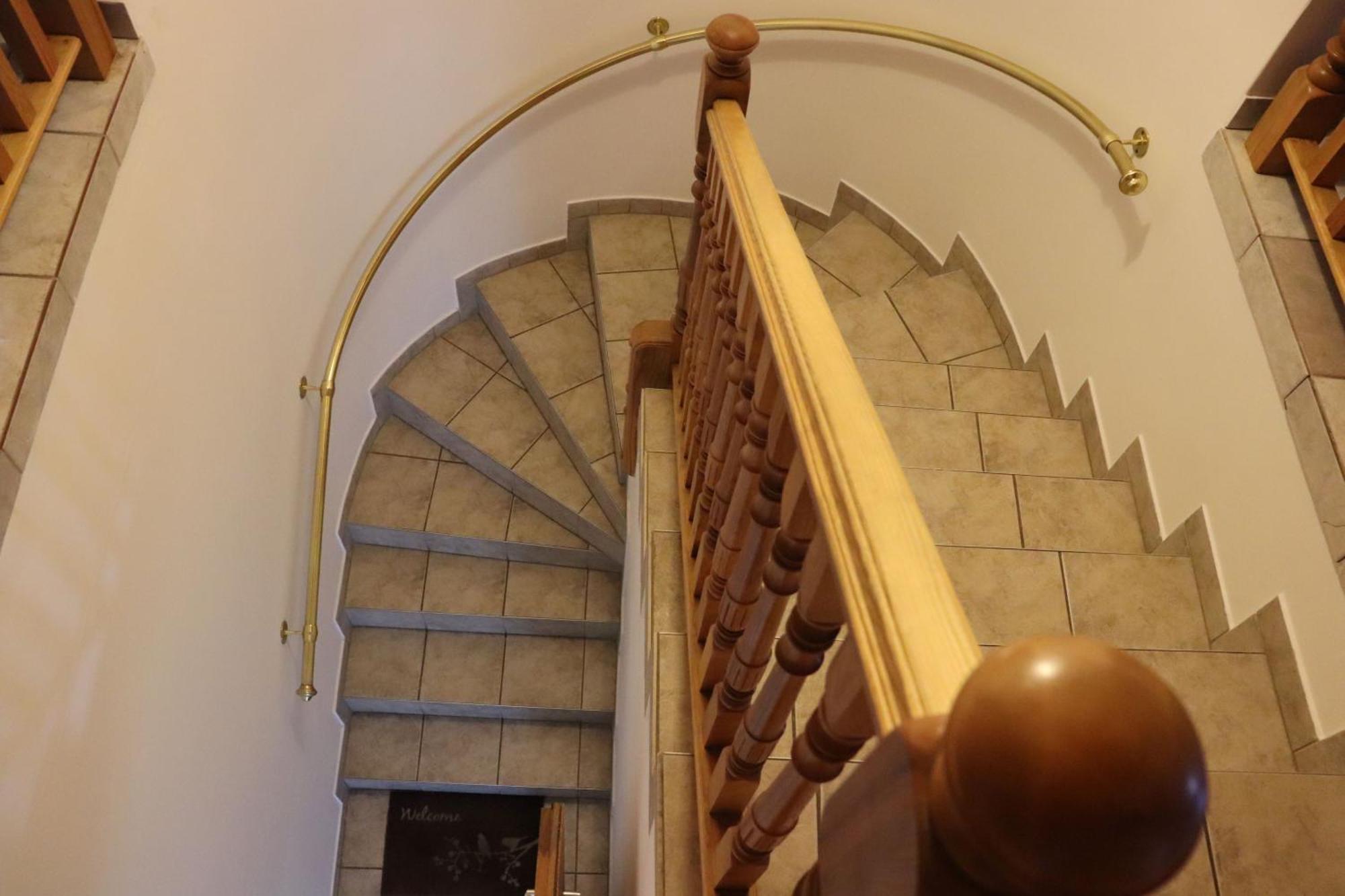 Badacsony Apartmanhaz Badacsonytomaj Ngoại thất bức ảnh