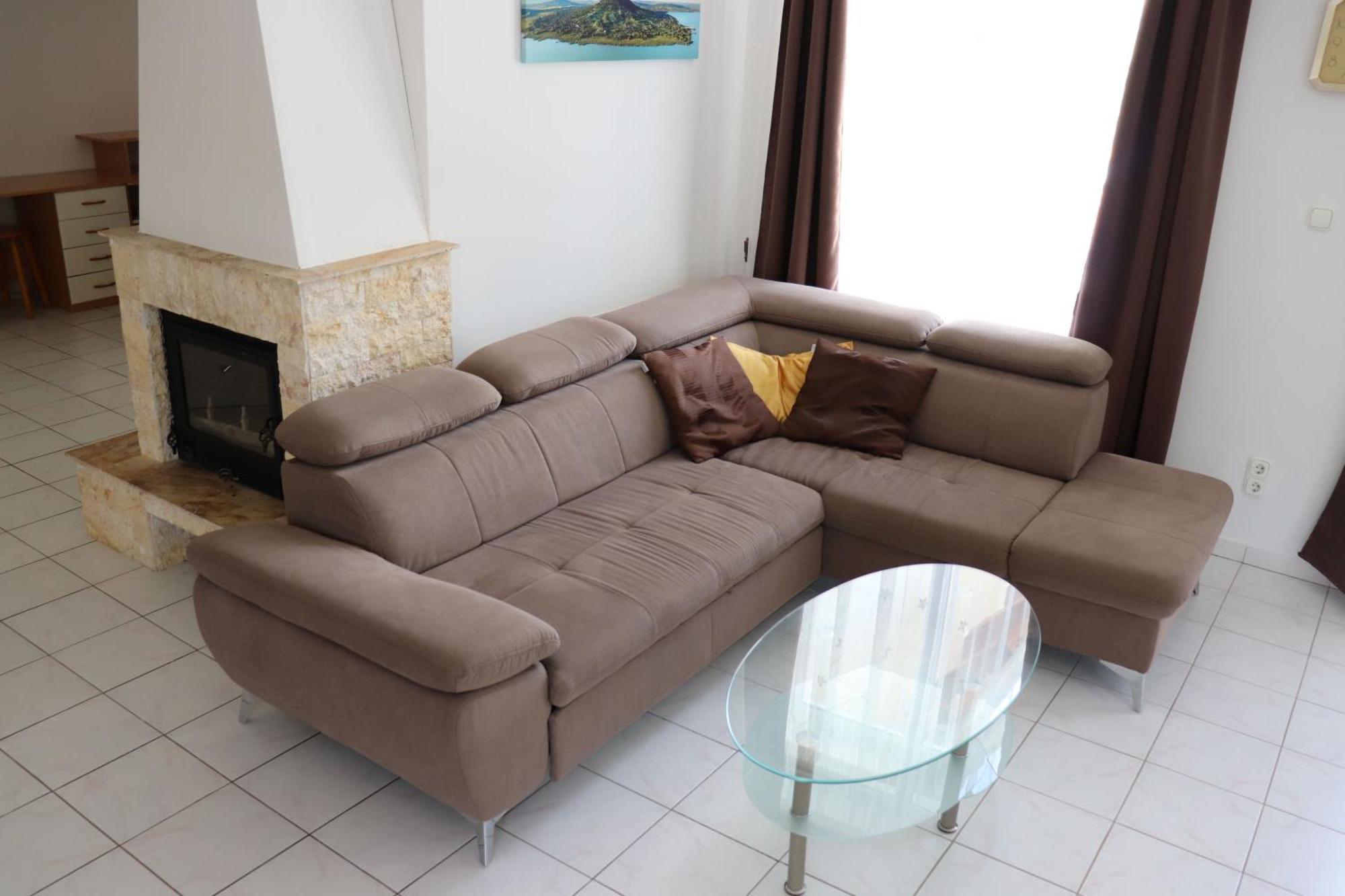 Badacsony Apartmanhaz Badacsonytomaj Ngoại thất bức ảnh
